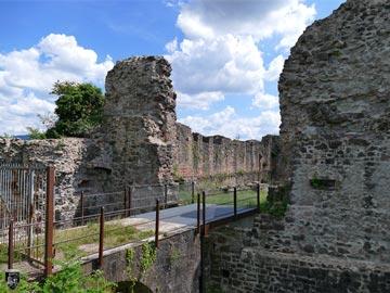 Burg & Festung Hochburg, Hachberg 76