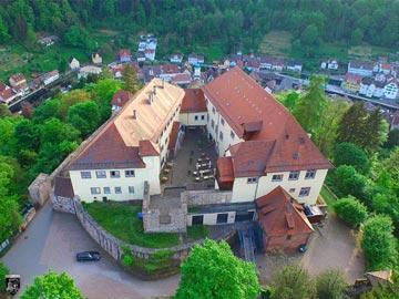 Schloss & Burg Neuenbürg 1