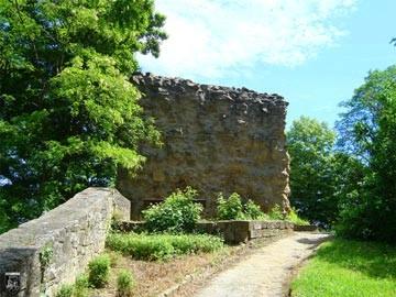 Burg Weinsberg, Weibertreu 75