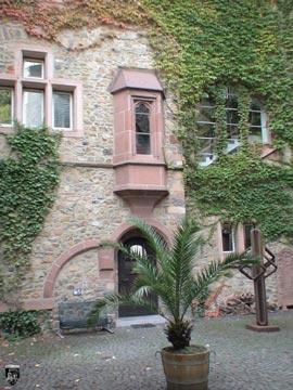 Burg Gießen, Altes Schloss 17
