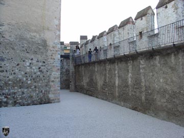 Burg Castello Sirmione 8
