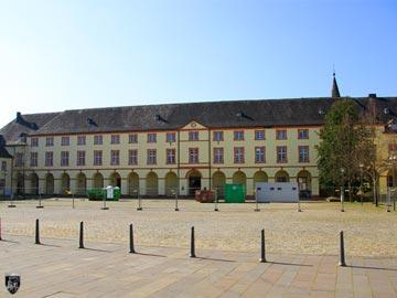 Burg Unteres Schloss Siegen, Nassauischer Hof 26