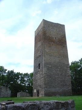Burg Hakenburg, Untere Sachsenburg 5